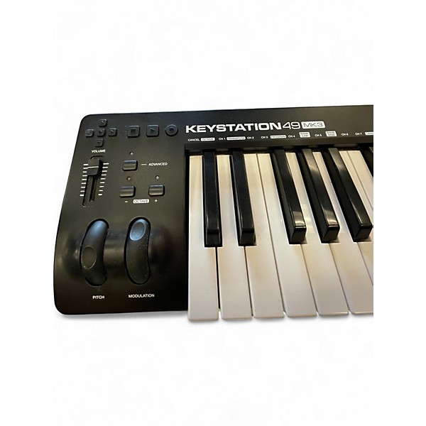 Used M-Audio KEYSTATION 49 MK3