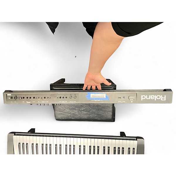 Used Roland FA06 Arranger Keyboard