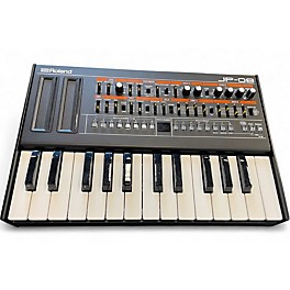 Used Roland JP-08 Synthesizer