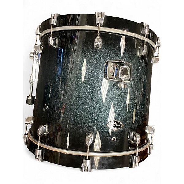 Used TAMA 3 Piece Starclassic midnight sparkle Drum Kit