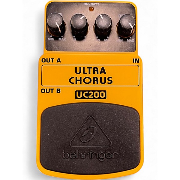 Used Behringer UC200 Stereo Chorus Effect Pedal