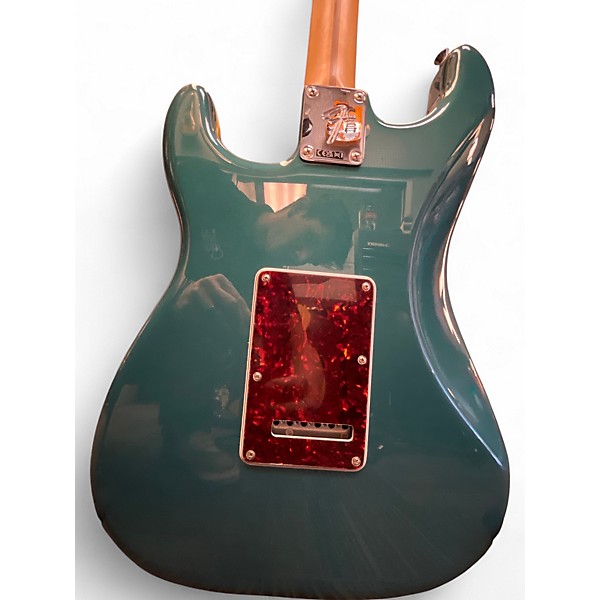 Used Fender Player II Stratocaster HSS Rosewood Fingerboard Ocean Turquoise Solid Body Electric Guitar