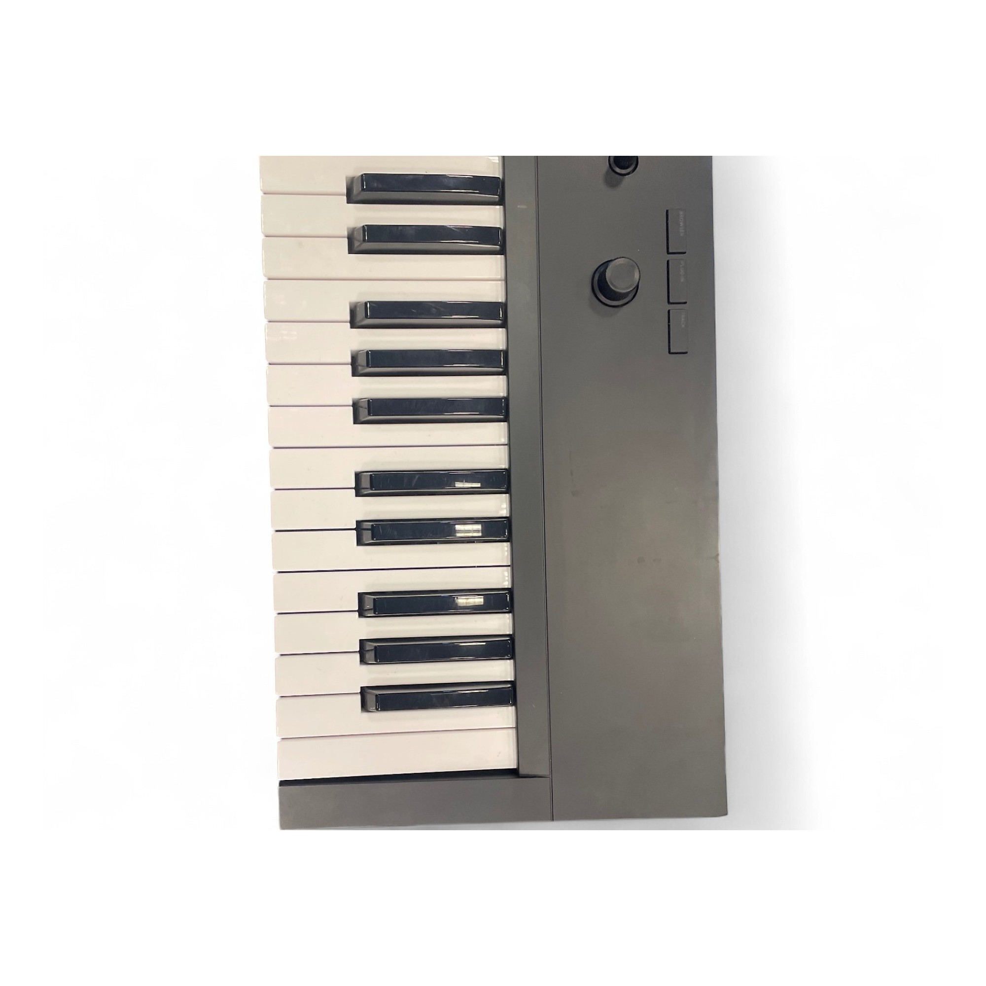 Used Native Instruments Komplete Kontrol A61 MIDI Controller