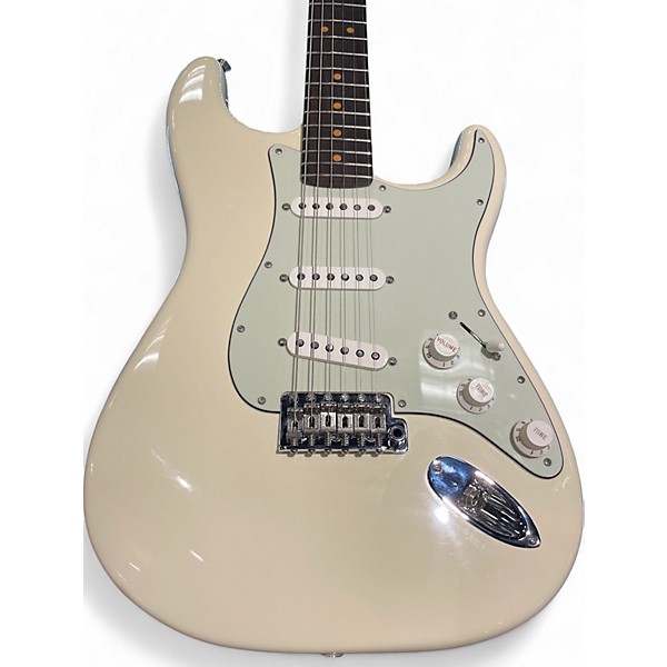 Used Fender American Professional II GT11 Stratocaster White Solid Body Electric Guitar