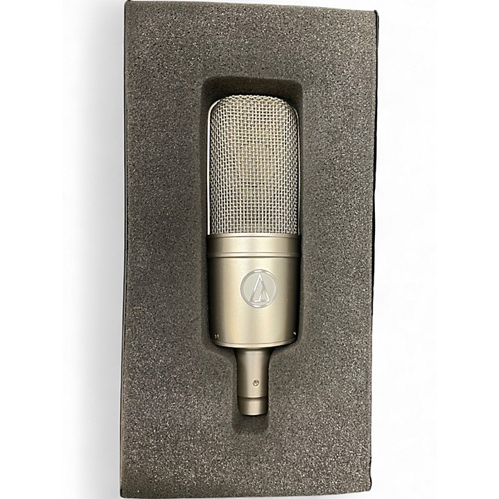 贅沢なアコースティックデザイン、audio-technicaの「AT4047/SV」！