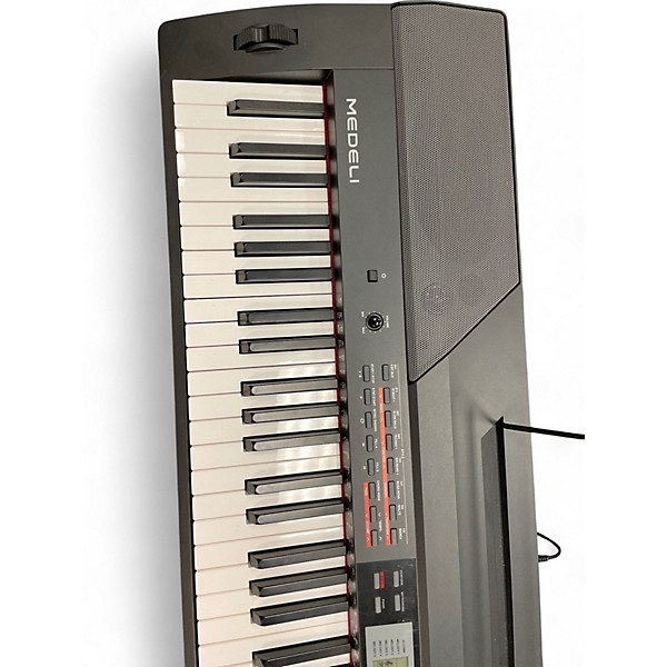 Used Medeli SP4200 Digital Piano