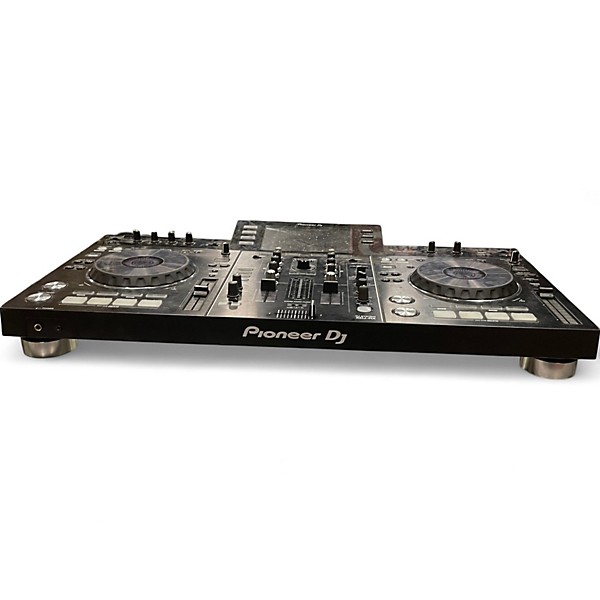 Used 2016 Pioneer DJ XDJ-RX DJ Controller