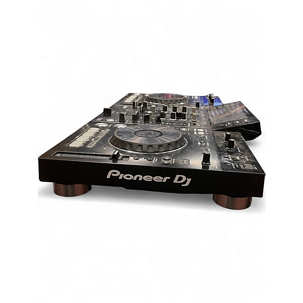 Used 2016 Pioneer DJ XDJ-RX DJ Controller