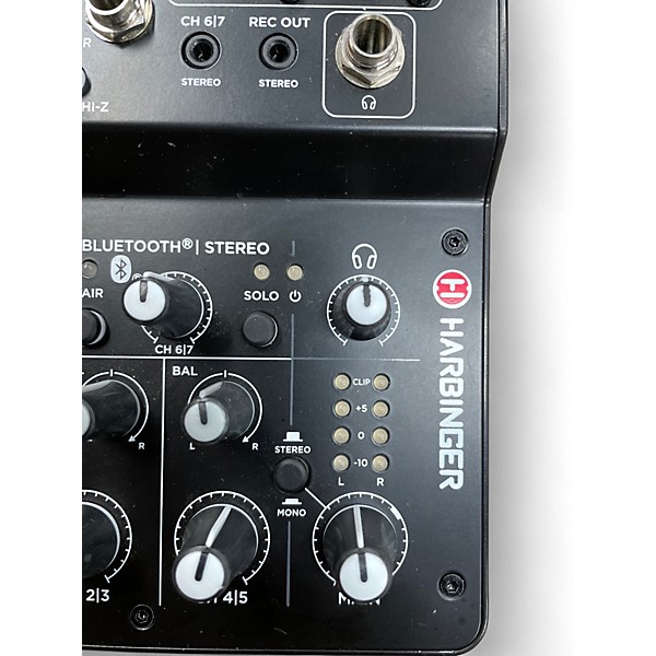Used Harbinger LV7 Unpowered Mixer