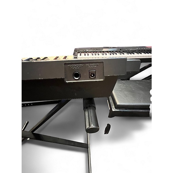 Used Yamaha psr326e Portable Keyboard