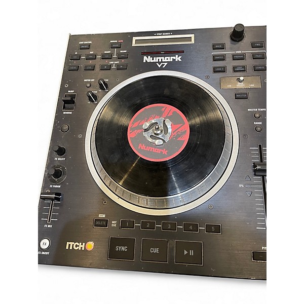 Used 2011 Numark V7 DJ Player