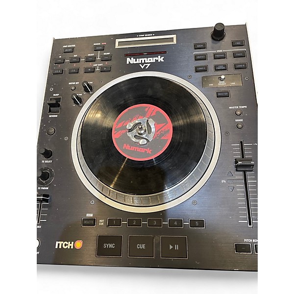 Used 2011 Numark V7 DJ Player