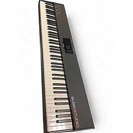 Used Studiologic SL88 STUDIO MIDI Controller