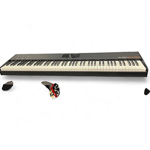 Used Studiologic SL88 STUDIO MIDI Controller