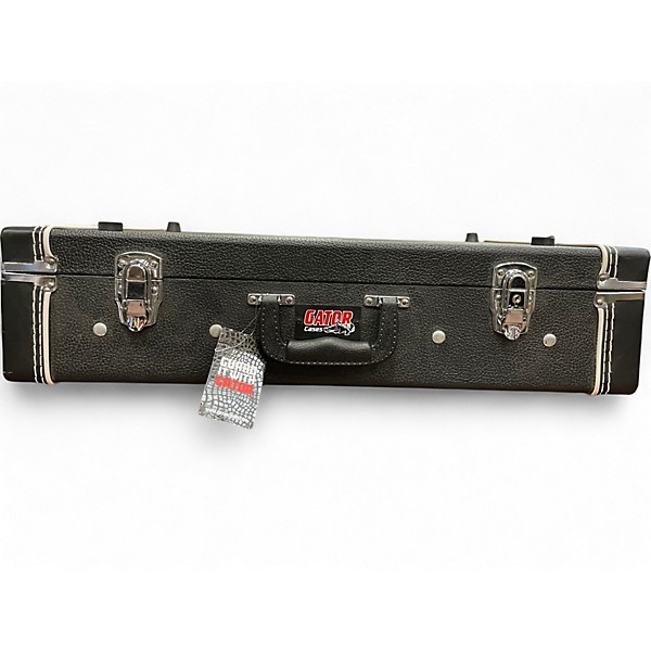 Used Gator Gigbox-Jr Pedal Board