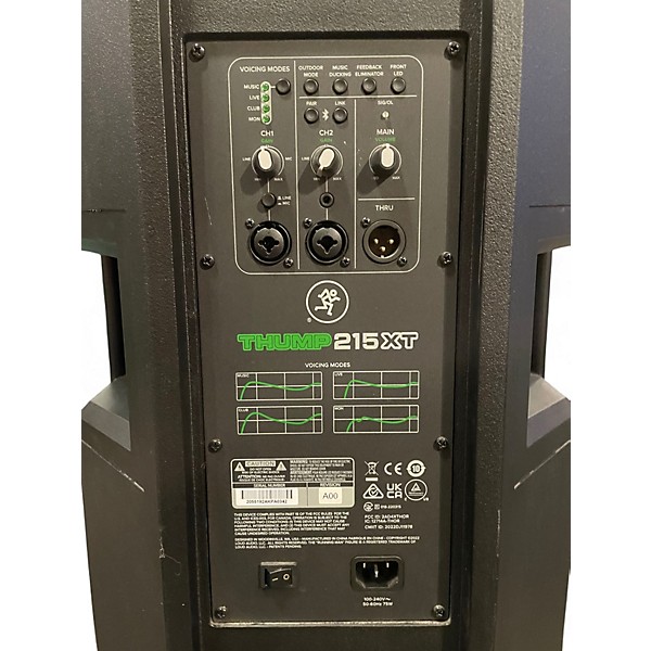 Used Mackie Thump215XT 15" 1,400W Enhanced Powered Loudspeake Powered Speaker