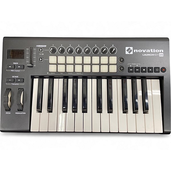 Used Novation Launchkey 25 Key MIDI Controller
