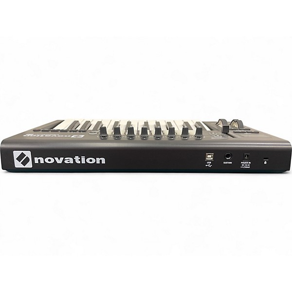 Used Novation Launchkey 25 Key MIDI Controller