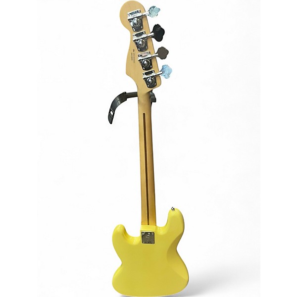 Used Fender Player Jazz Bass Buttercream Electric Bass Guitar