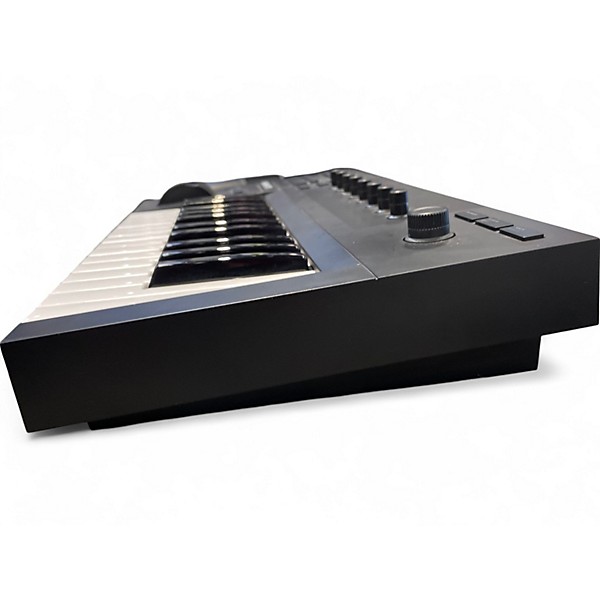 Used Native Instruments Komplete Kontrol A25 MIDI Controller