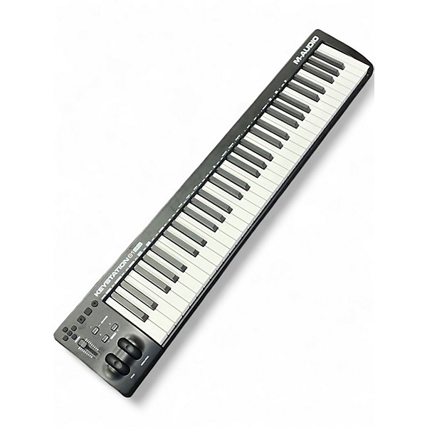 Used M-Audio Axiom 61 Key MIDI Controller