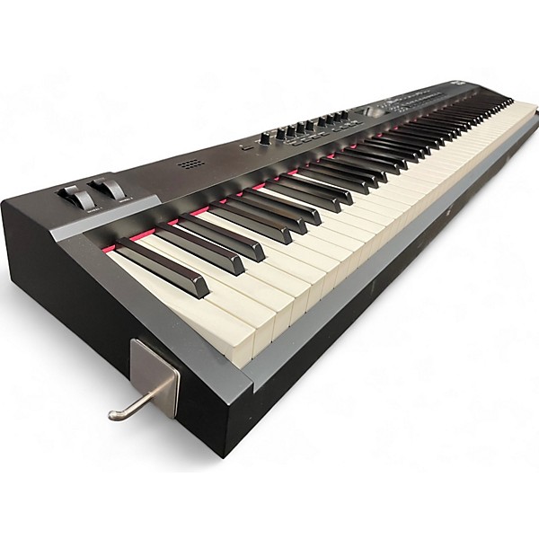 Used Roland RD88 Synthesizer