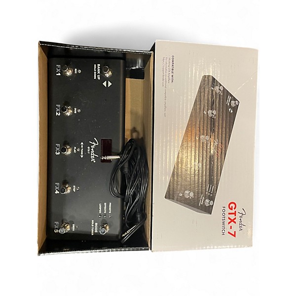 Used Fender GTX-7 Pedal Board