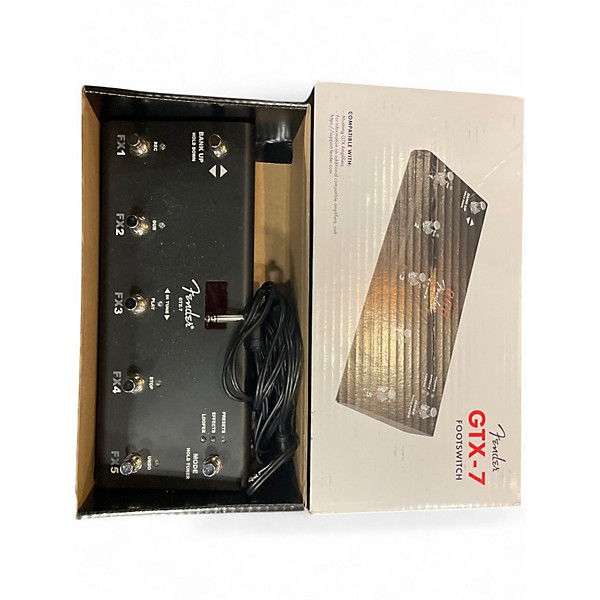 Used Fender GTX-7 Pedal Board