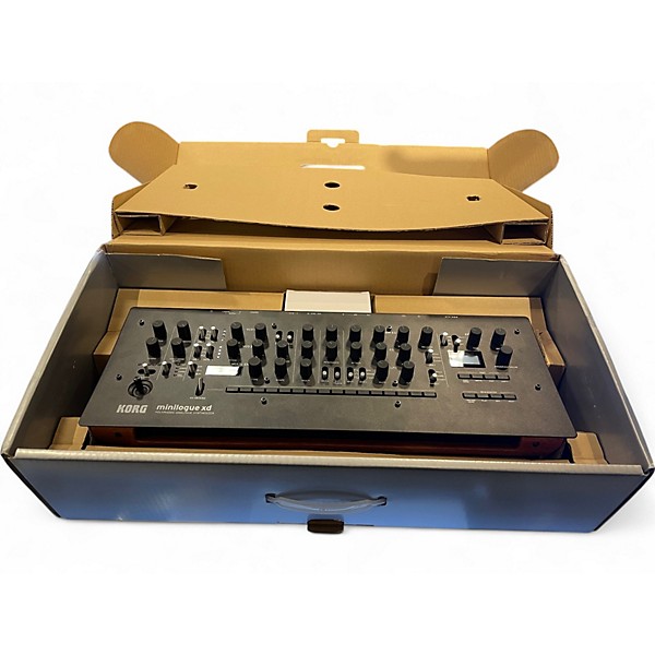 Used KORG MINLOGUE XD Synthesizer