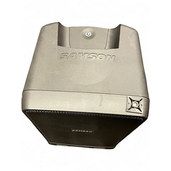Used Samson xp106 Powered Speaker