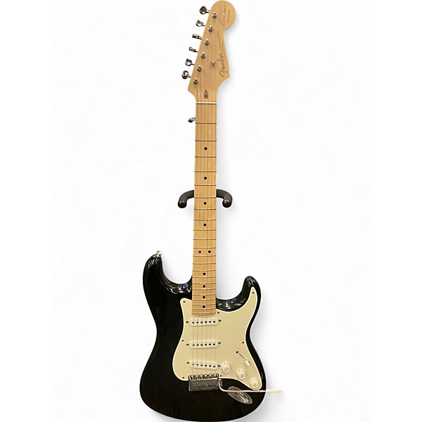 Used Fender Artist Series Eric Clapton Stratocaster Black