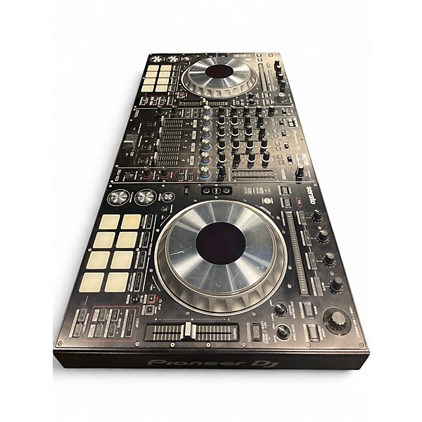 Used 2018 Pioneer DJ DDJSZ2 DJ Controller