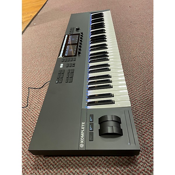 Used Native Instruments Komplete Kontrol S61 MIDI Controller