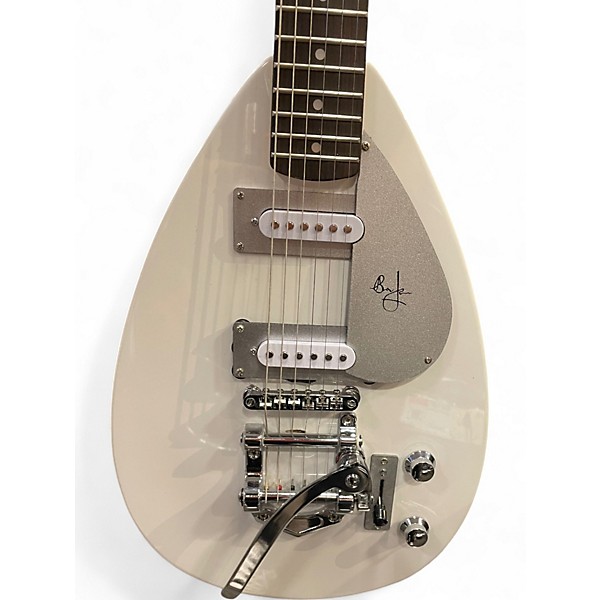 Used J. Robert TEARDROP White Solid Body Electric Guitar