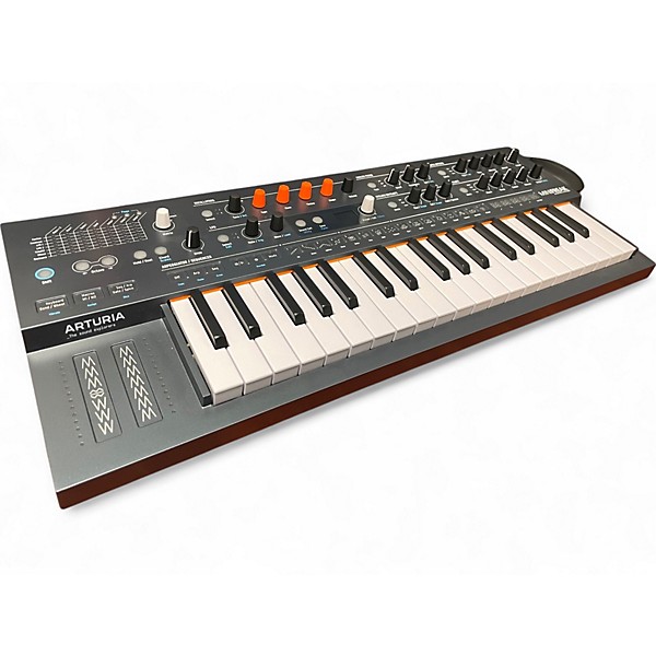 Used Arturia MINIFREAK Keyboard Workstation