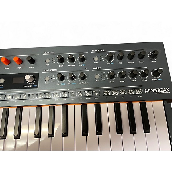 Used Arturia MINIFREAK Keyboard Workstation