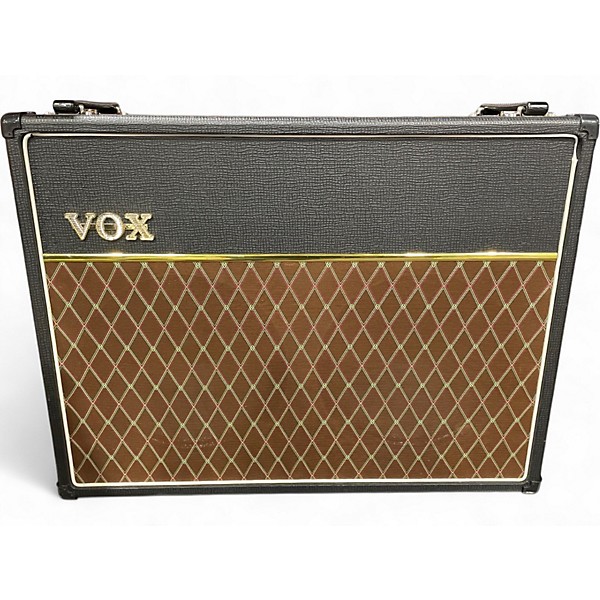 Used VOX V212C Guitar Cabinet