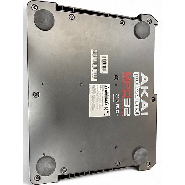 Akai Professional MPD32 USB/MIDI Pad Control Unit 
