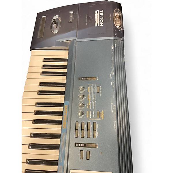 Used 2015 KORG Triton Extreme 76 Key Keyboard Workstation