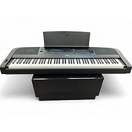 Used Yamaha DGX-670