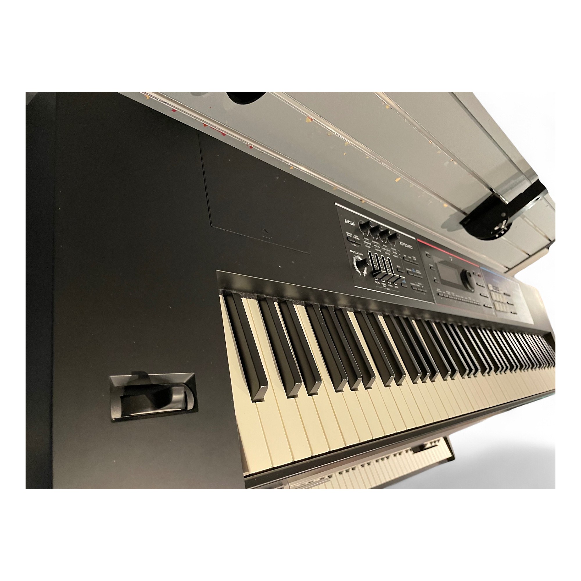 Used Roland JUNO-DS88 Synthesizer | Guitar Center
