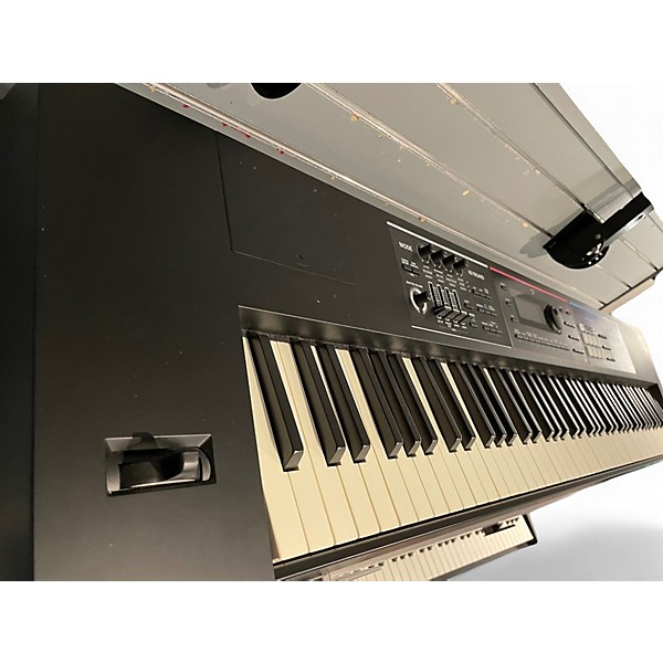 Roland　JunoDS88 Amazon.com: Roland JUNO-DS 88-Key Lightweight Weighted