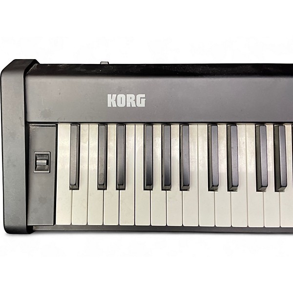 Used KORG SP100 Stage Piano