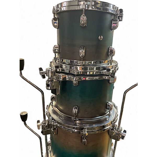 Used TAMA 5 Piece Starclassic Walnut/Birch Sapphire Fade Drum Kit