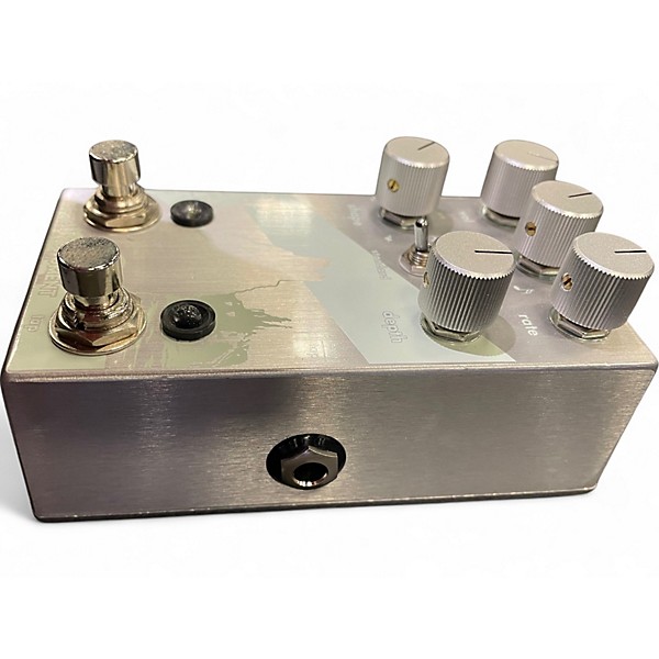 Used Walrus Audio Monument Tremolo V2 Limited Edition Platinum Effect Pedal