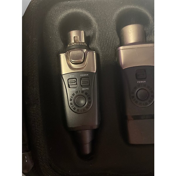 Used Xvive U3 Handheld Wireless System