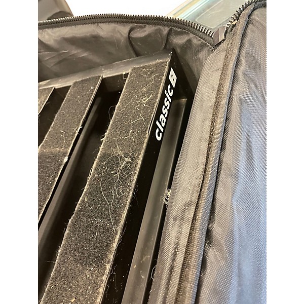 Used Pedaltrain CLASSIC 2 Pedal Board
