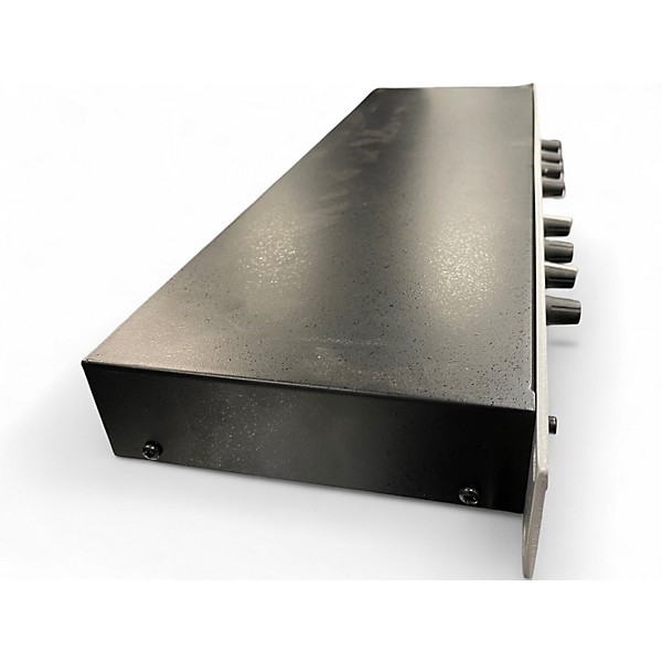 Used dbx 223XS Stereo 2-Way/Mono 3-Way Crossover