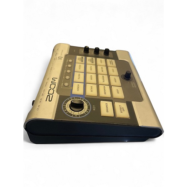 Used Zoom V3 Vocal Processor Vocal Processor | Guitar Center