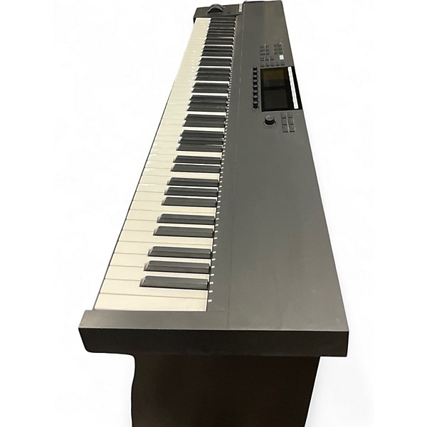 Used Native Instruments Komplete Kontrol S88 MK2 MIDI Controller